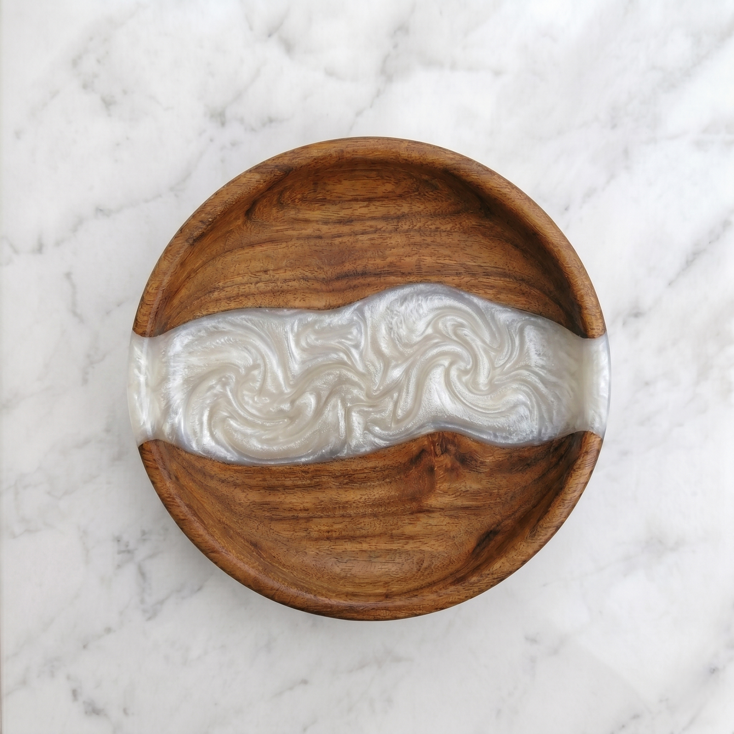 Handmade Walnut Resin Bowl – Decorative Wooden Bowl
